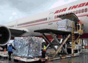 कोरोना संकट से निपटने के लिए कई देशों ने बढ़ाए मदद के हाथ