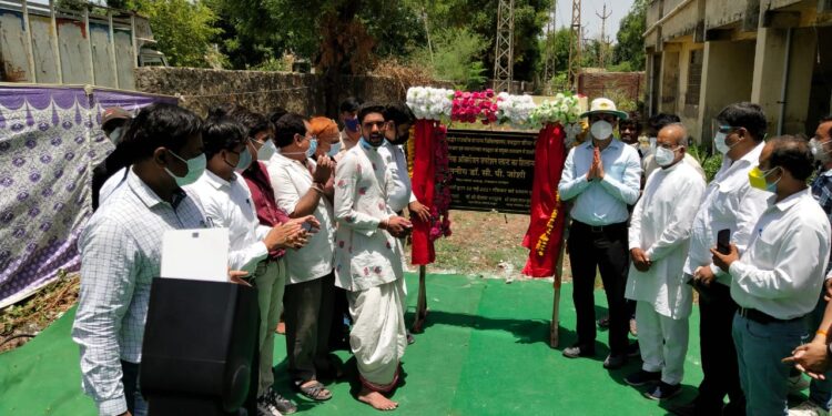 विधानसभा अध्यक्ष डॉ. जोशी ने 100 सिलेंडर की क्षमता वाले ओक्सिजन प्लांट का किया वर्चुअल शिलान्यास