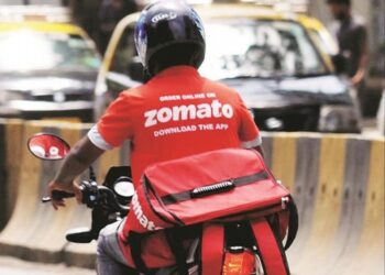 ज़ोमटो और स्वीगी ने अपने डिलीवरी पार्टनर्स के लिए शुरू किया कोविड-19 टीकाकरण अभियान