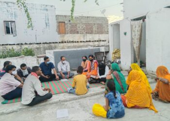 बाल कल्याण समिति ने जरूरत मन्द परिवार को पेंशन व पालनहार योजना से जोड़ा