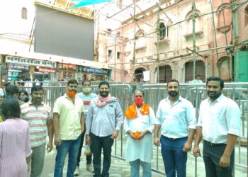 विहिप के पूर्व विदेश मंत्री ने किए श्रीनाथजी के दर्शन