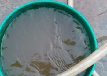 गंदे पेयजलापूर्ति से परेशान सिंहाड़  के लोगों ने की स्वच्छ पेयजल उपलब्ध कराने की मांग