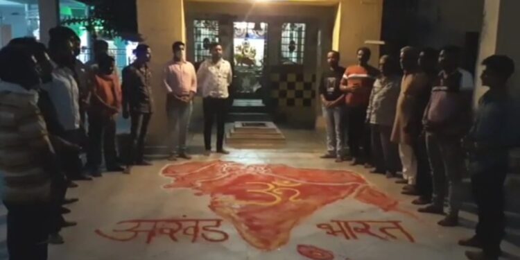 लालबाग में अखंड भारत दिवस पर वीएचपी कार्यकर्ताओं ने लिया अखंड भारत का संकल्प