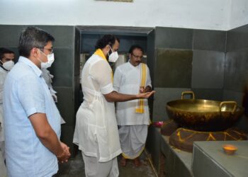 श्रीनाथजी के नवीनीकृत दूध घर का सेवार्पण