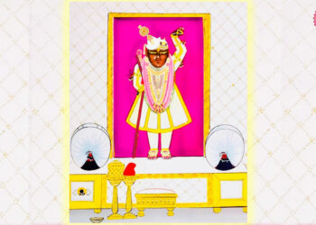 श्रीनाथजी में आज चमकनी चन्द्रिका का श्रृंगार