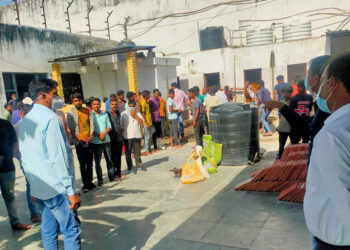 क्षमता से लगभग चार गुना बंदियों पर जिला न्यायाधीश ने व्यक्त की चिंता