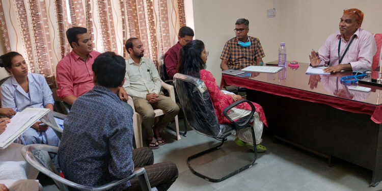 चिरंजीवी के तहत नयें रजिस्ट्रेशन के साथ ही पॉलिसी रिन्यू करवाने के लिये प्रेरीत करें