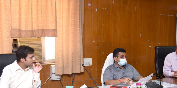 जिला जल स्वच्छता मिशन की मासिक बैठक का आयोजन