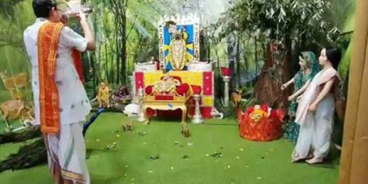 545वें प्राकट्योत्सव के दर्शन श्रीनाथधाम-हवेली हेरो, लंदन, यूके