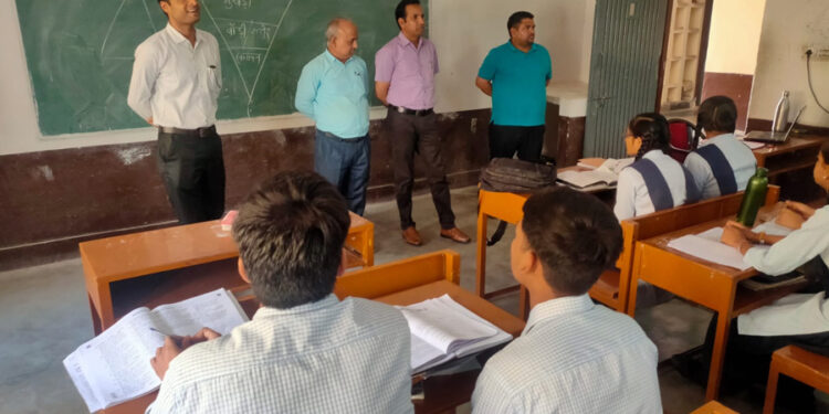 प्राधिकरण सचिव ने किया विभिन्न गृहो का निरीक्षण एवं जागरूकता शिविर