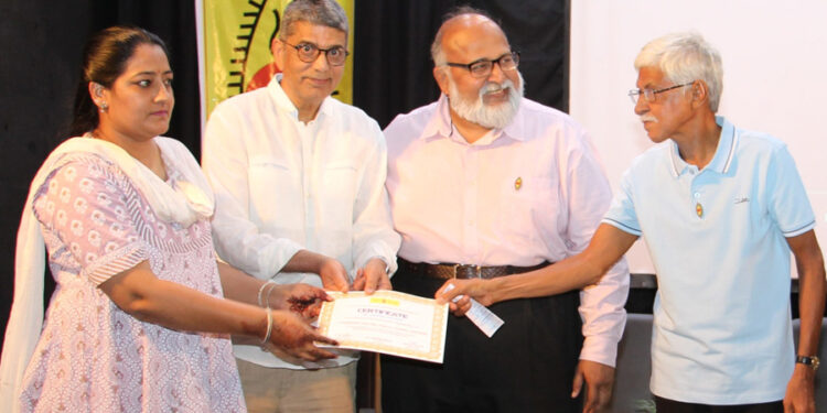 महाराणा मेवाड़ पब्लिक स्कूल स्पीक मैके के उत्कृष्ट कार्य के लिए सम्मानित