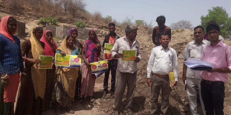 टीम ने किया ईट भट्टों का निरीक्षण