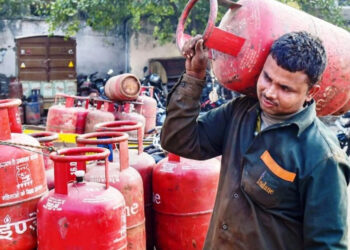 LPG गैस सिलेंडर कीमतों में हुई बढ़ोतरी