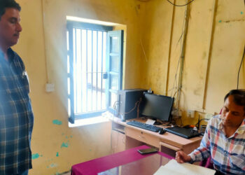 प्राधिकरण सचिव ने किया कारागृह का निरीक्षण