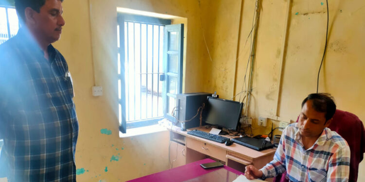 प्राधिकरण सचिव ने किया कारागृह का निरीक्षण