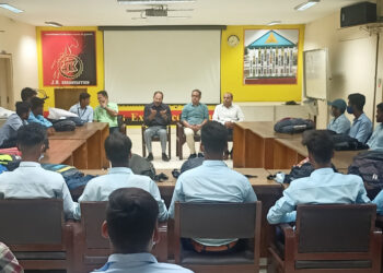 औद्योगिक भ्रमण में मिला आईटीआई के छात्रों को इंडस्ट्री का ज्ञान