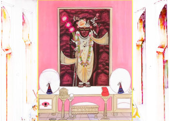 श्रीनाथजी के आज चन्दनी धोती पटका के श्रृंगार दर्शन