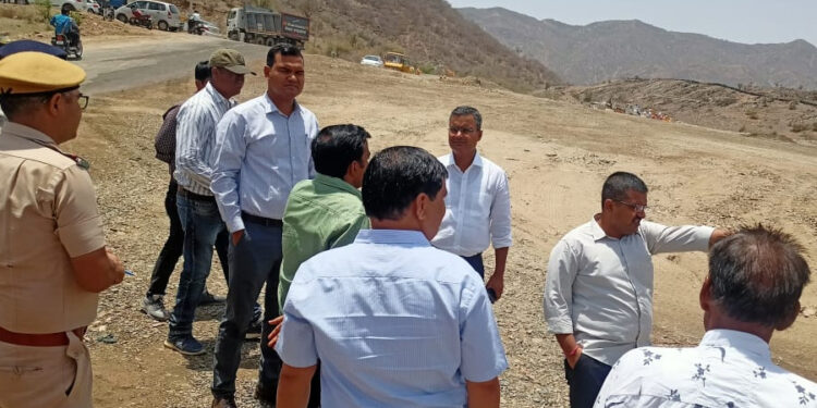 मुख्यमंत्री के दौरे को लेकर जिला कलक्टर सक्सेना ने लिया तैयारियों का जायजा