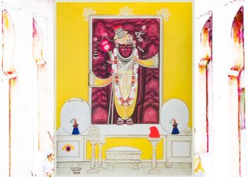 श्रीनाथजी में आज केसरी धोती पटका व सेहरा के श्रृंगार दर्शन