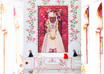 श्रीनाथजी के आज पिछोड़ा-पगा चन्द्रिका व अभ्यंग स्नान के श्रृंगार दर्शन