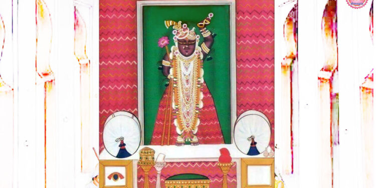 श्रीनाथजी में आज पंचरंगी लहरिया का पिछोड़ा पर कतरा का श्रृंगार