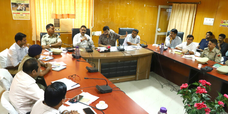 कानून व व्यवस्था को लेकर बैठक का आयोजन