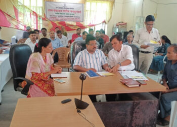 संभागीय आयुक्त भट्ट ने की कुवारिंया में जनसुनवायी