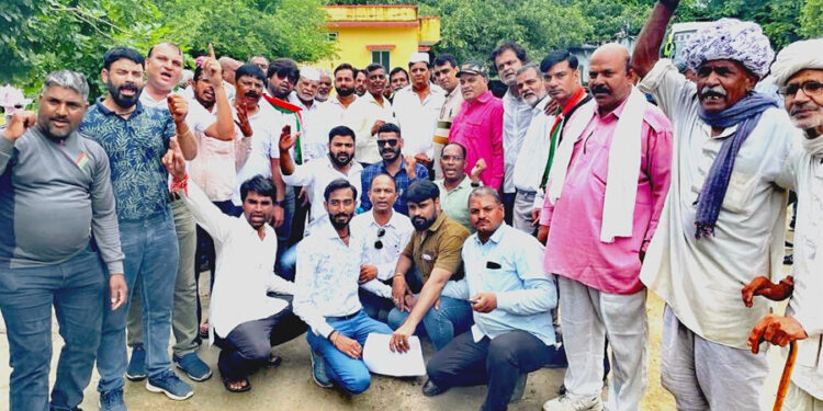 मोदी सरकार ने मंहगाई बढ़ा कर आमजनता की कमर तोड़ दी- हरि सिंह राठौड़