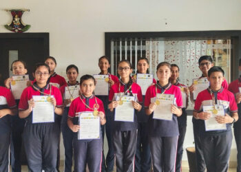 सीबीए के 19 विद्यार्थियों को गोल्ड मेडल