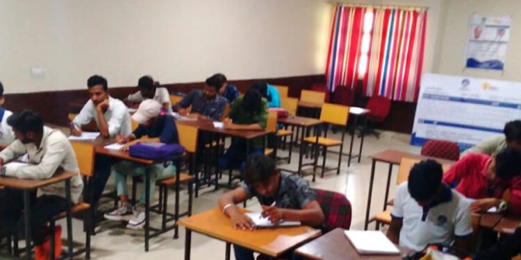 आजादी के अमृत महोत्सव कार्यक्रम के तहत विभिन्न आयोजन