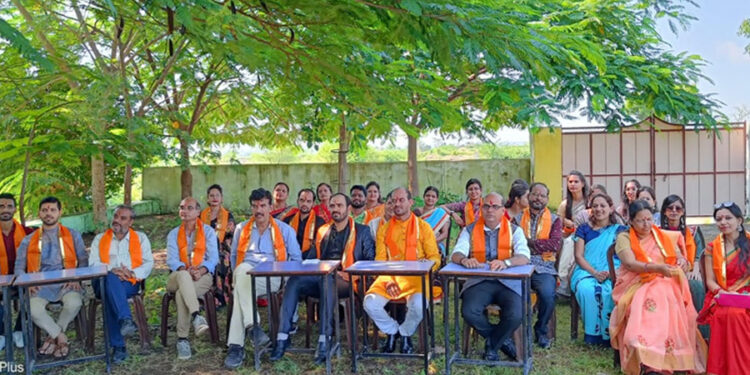 व्यास एकेडमी उच्च माध्यमिक विद्यालय में मनाया गया शिक्षक दिवस