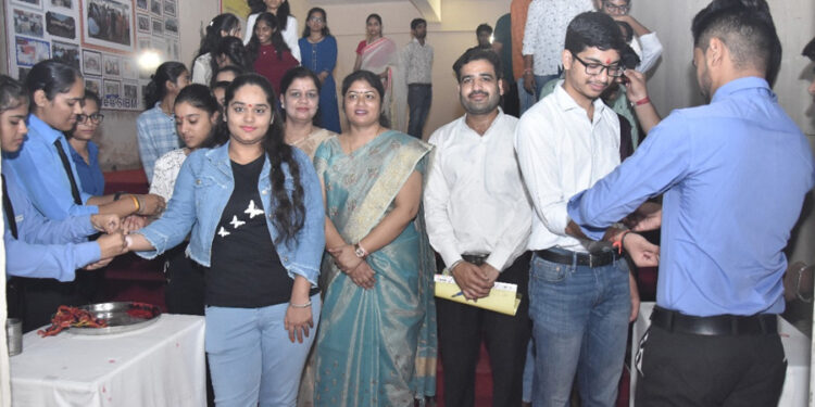 श्रीनाथजी इंस्टिट्यूट ऑफ बॉयोटेक्नोलॉजी महाविद्यालय मे नवीन प्रवेशोत्सव समारोह आयोजित