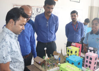 व्यास अकादमी में विज्ञान मेले का आयोजन