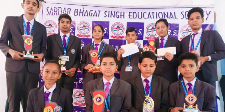 सरदार भगतसिंह शिक्षण संस्थान के छात्र-छात्राओं का विज्ञान मेले में राज्य स्तर पर चयन