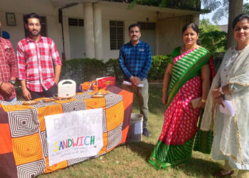 दीपनान्दोत्सव आयोजित