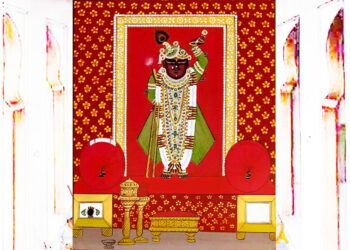 श्रीनाथजी में आज धनतेरस के आपके श्रृंगार