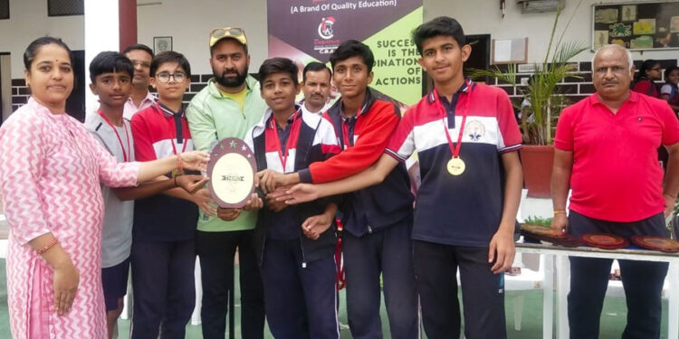 टेबल टेनिस व लॉन टेनिस में सीबीए जिला चैम्पियन