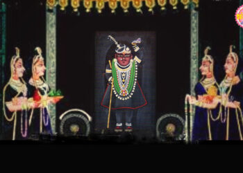 श्रीनाथजी में आज श्याम घटा के दर्शन