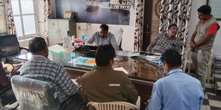 अतिरिक्त मुख्य कार्यकारी अधिकारी चौहान ने कुम्भलगढ़ में ली होटल एसोसिएशन्स की बैठक