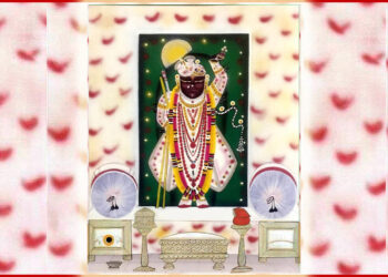 श्रीनाथजी के आज गुलाबी झांई के वस्त्र पर घेरा के श्रृंगार में दर्शन