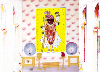 श्रीनाथजी में आज लाल फेंटा का श्रृंगार