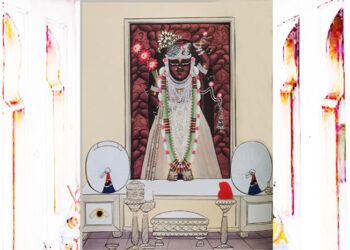 श्रीनाथजी के आज शरबती शरबती पिछोड़ा पर टिपारा श्रृंगार के दर्शन