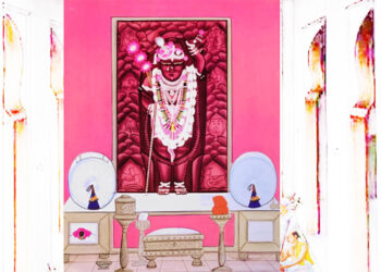 श्रीनाथजी के आज गुलाबी परदनी पर तुर्रा के श्रृंगार में दर्शन