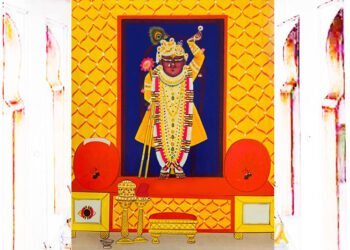 श्रीनाथजी में आज रूप चौदस उत्सव के श्रृंगार, बधाई