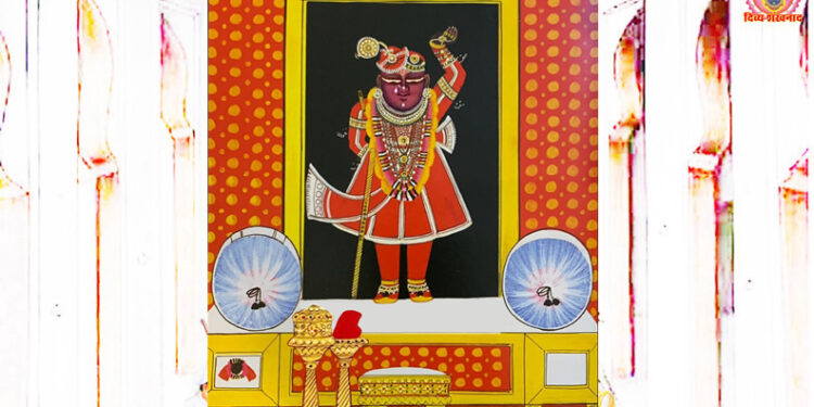 श्रीनाथजी में आज ऐच्छिक वस्त्र, श्रृंगार