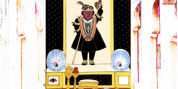 श्रीनाथजी में आज अमावस के घुंडी-नाका के श्रृंगार