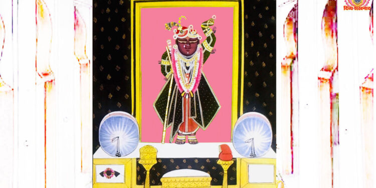 श्रीनाथजी में आज श्याम छापा के वस्त्र, कतरा का श्रृंगार