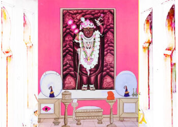 श्रीनाथजी के आज गुलाबी परदनी पर तुर्रा के श्रृंगार में दर्शन