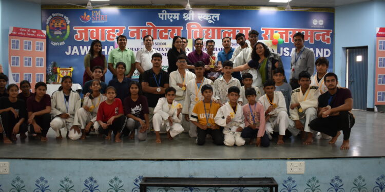 संकुल स्तरीय एथलेटिक्स एवं संभाग स्तरीय जूडो प्रतियोगिता का सफल आयोजन