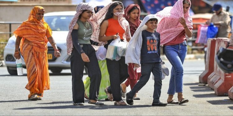 राजस्थान के 6 संभागों में तेज आंधी, बारिश और वज्रपात की संभावना